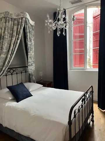 Gasthof Les Chambres Du Montreal Et L'Hotel Particulier