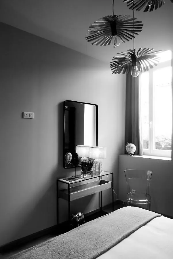 Les Chambres Du Montreal Et L'Hotel Particulier 0*, Montréal Francie